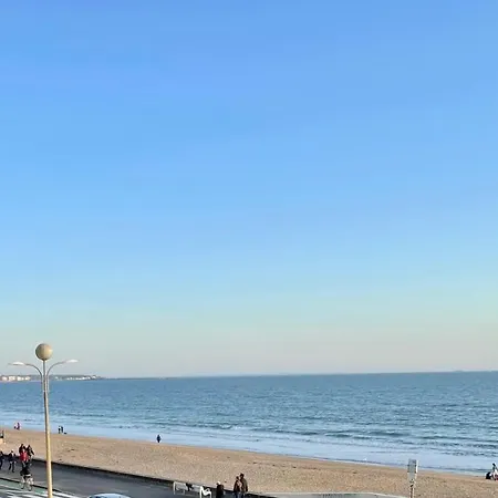 - Vue Mer Sur La Plage 公寓 *